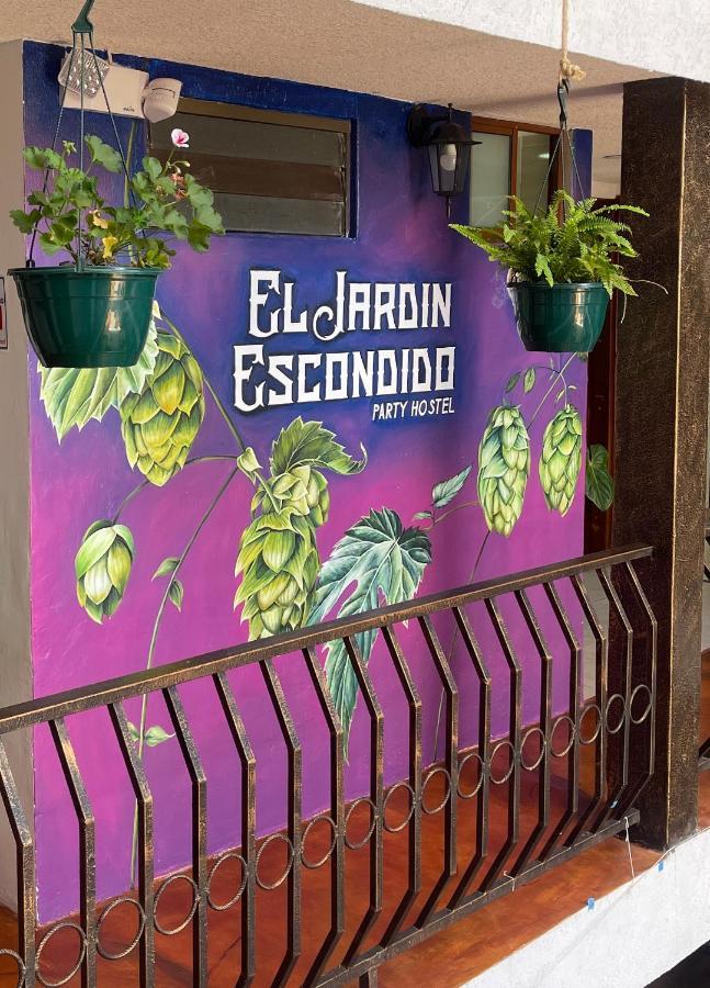 El Jardin Escondido Party Hostel Baños Exteriör bild